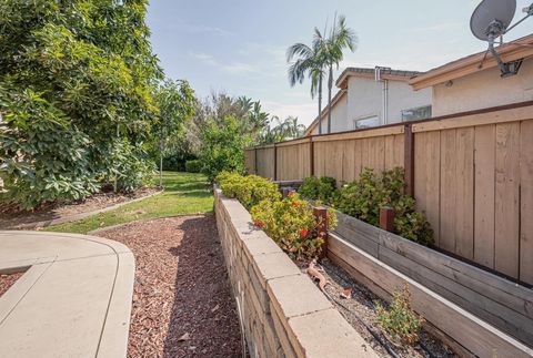 Tiny photo for 1772 Crescent Knolls Gln, Escondido, CA 92029 (MLS # 250043219)