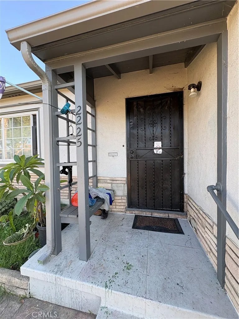 2225 Easton Street