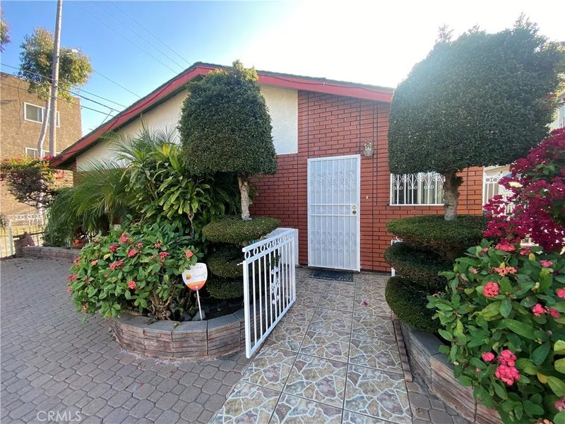 3111 Halldale Ave.