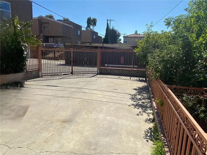 3111 Halldale Ave.