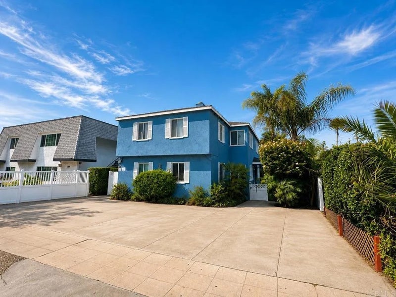 849-855 Emerald Street