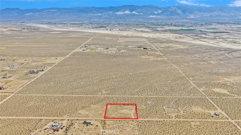 Photo of 0 Abelia, Lucerne Valley, CA 92356 (MLS # IV26232250)