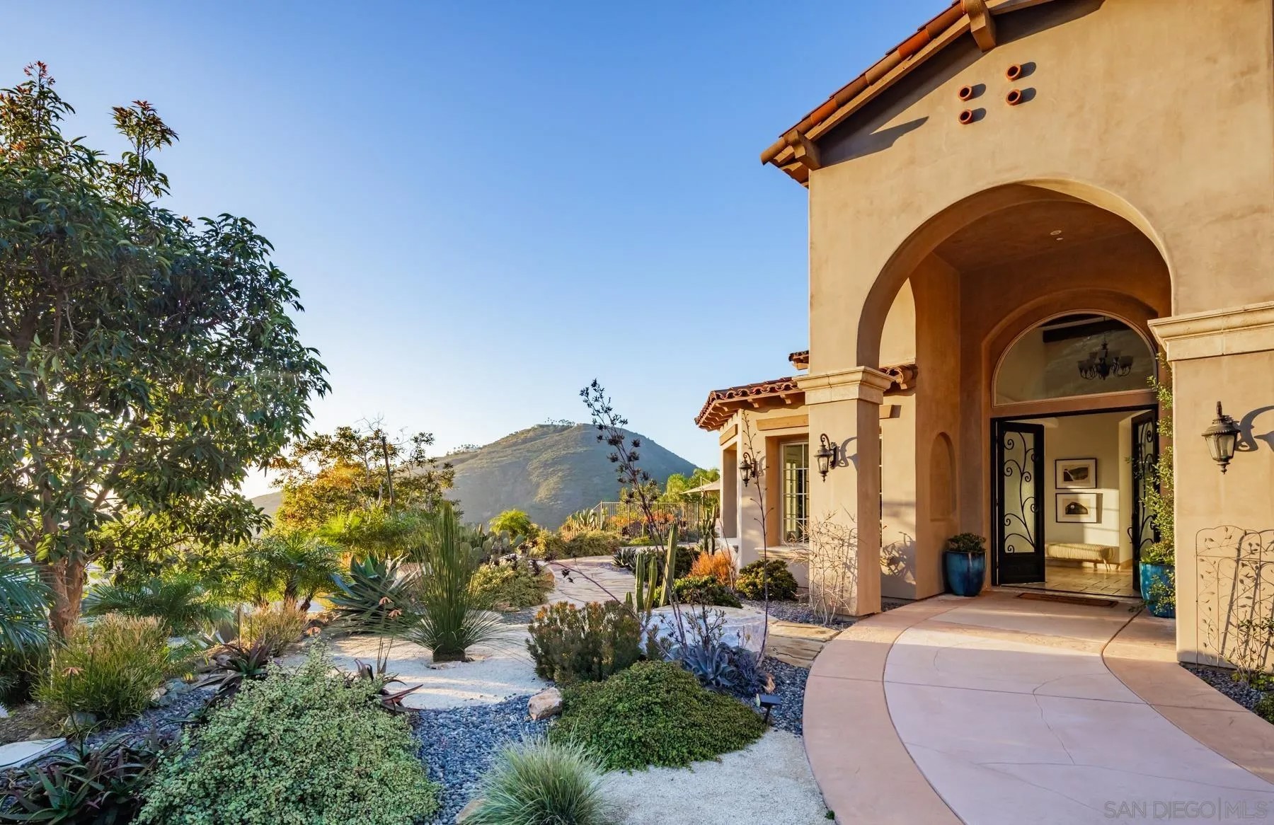 7718 Camino Sin Puente