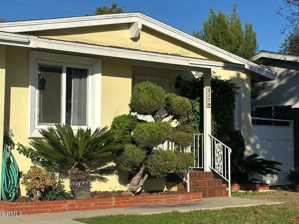 Photo of 3179 Porter Lane, Ventura, CA 93003 (MLS # V1-32745)