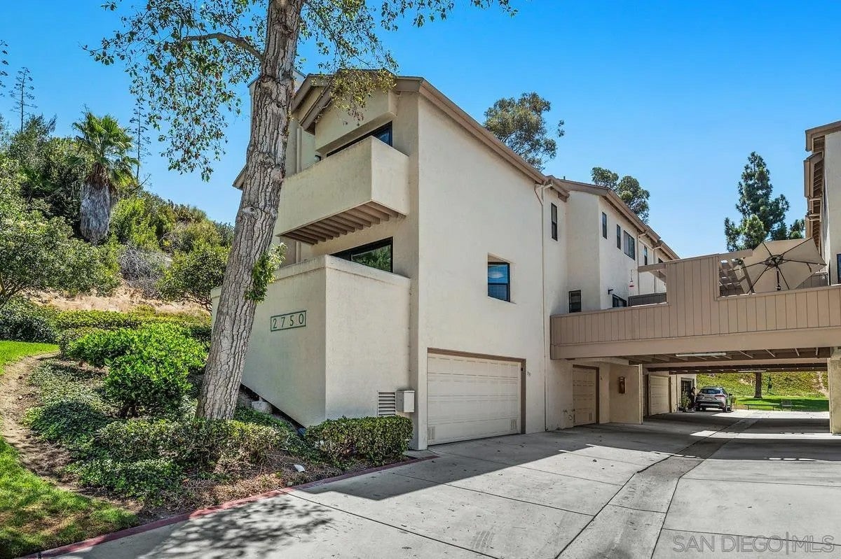 2750 Ariane Dr 135