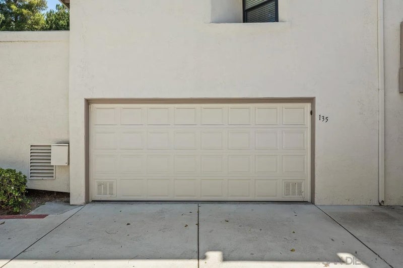 2750 Ariane Dr 135