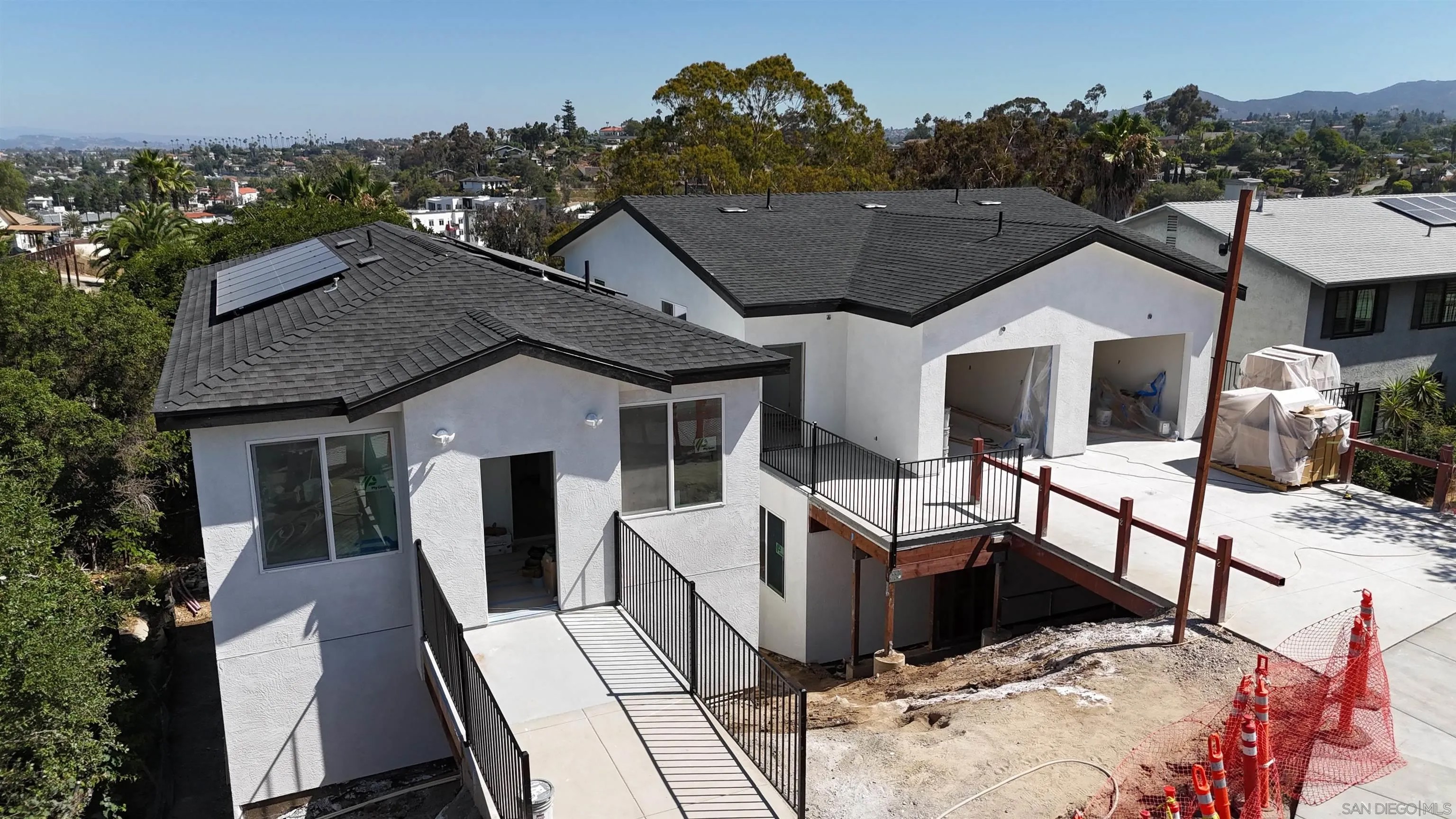 490 Lado De Loma Dr #1-4