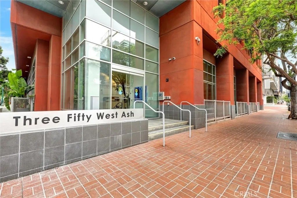 Photo of 350 W Ash St #103, San Diego, CA 92101 (MLS # ND25268994)