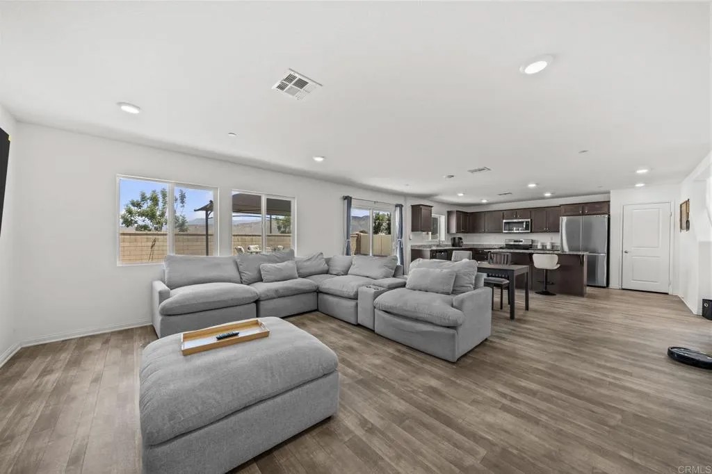 1879 Saddle Ranch Trail