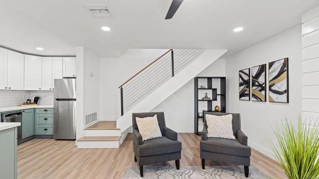 7833 Camino Huerta