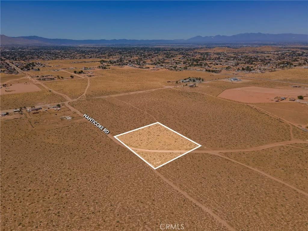 Photo of 0 Nanticoke, Apple Valley, CA 92307 (MLS # CV26171077)