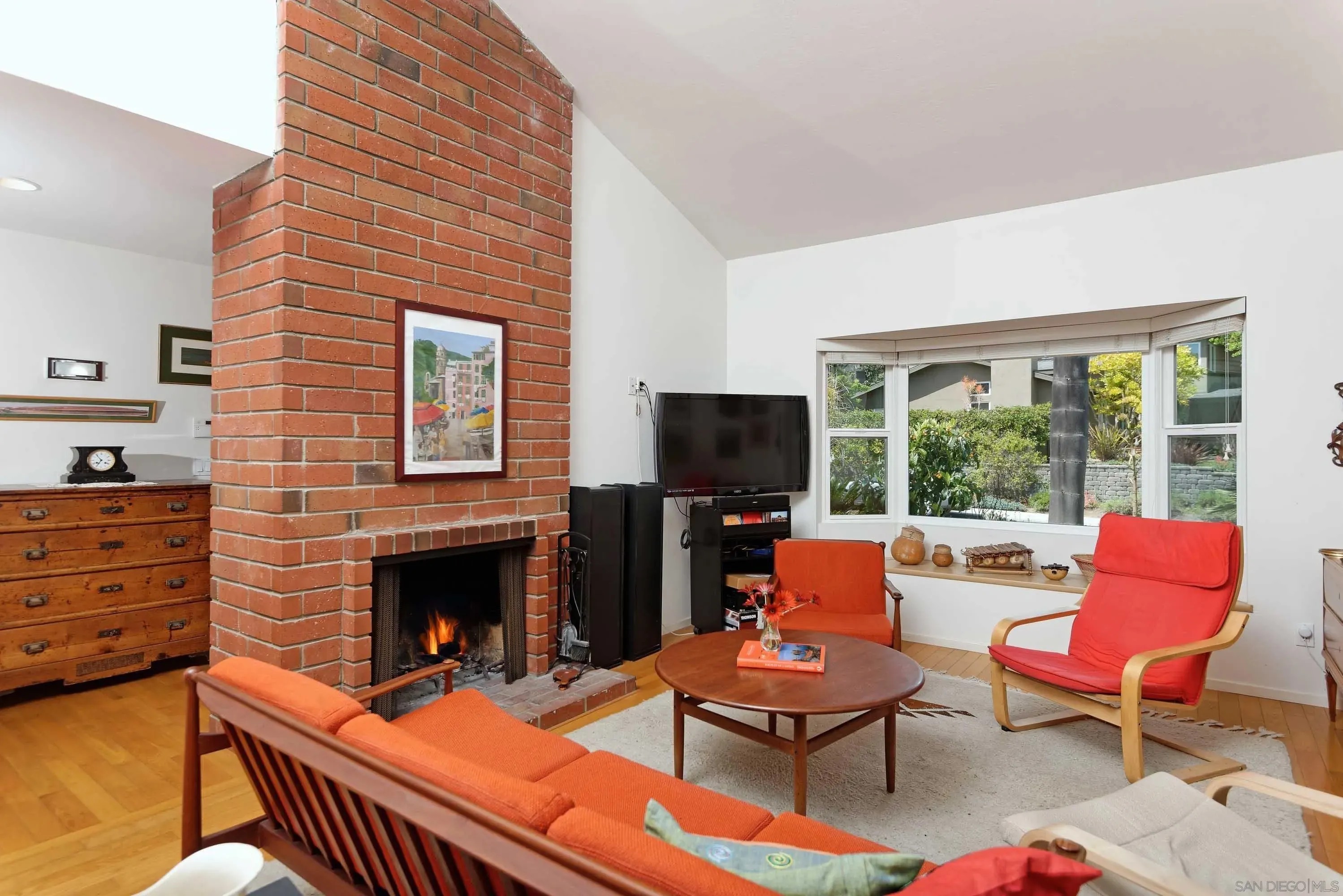 Del Mar, California 92014, United States, 3 Bedrooms Bedrooms, ,2 BathroomsBathrooms,Residential,Active,191045