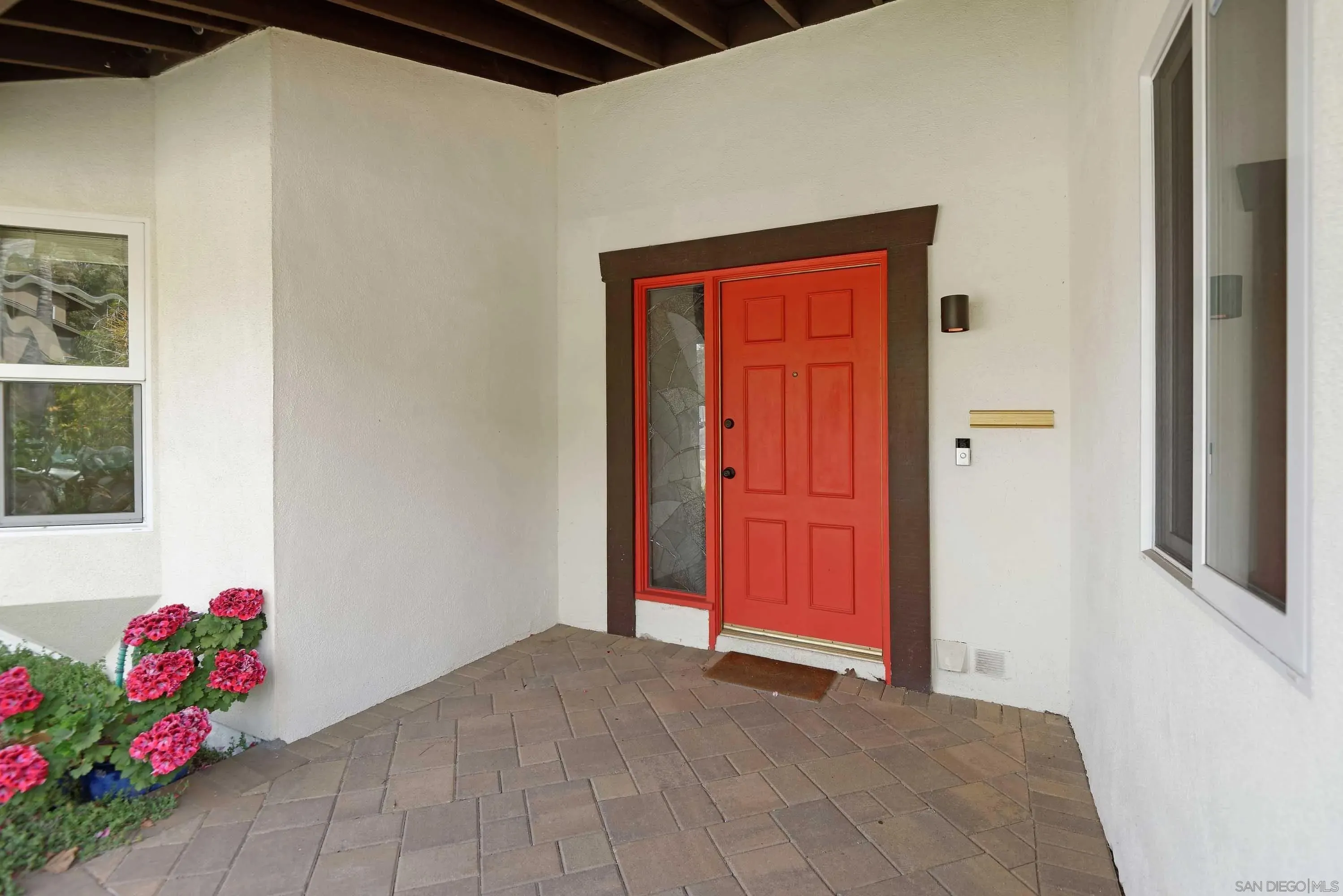 Del Mar, California 92014, United States, 3 Bedrooms Bedrooms, ,2 BathroomsBathrooms,Residential,Active,191045