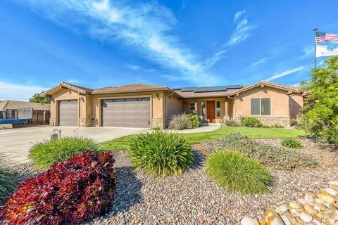 Photo of 2918 Viejas View Place, Alpine, CA 91901 (MLS # NDP2601340)