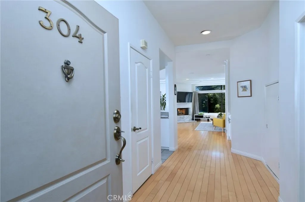11847 Laurelwood 304