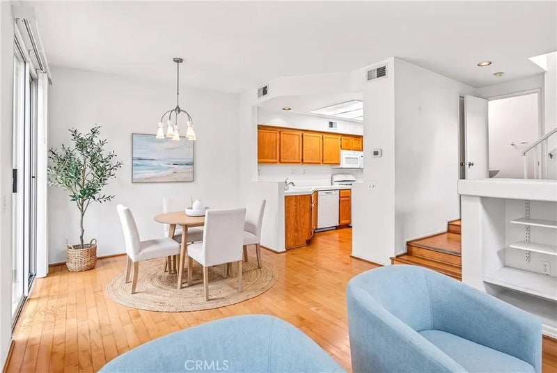 24 Mission Court