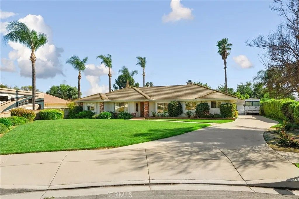 Photo of 1725 S Elderberry, Ontario, CA 91762 (MLS # TR26058160)