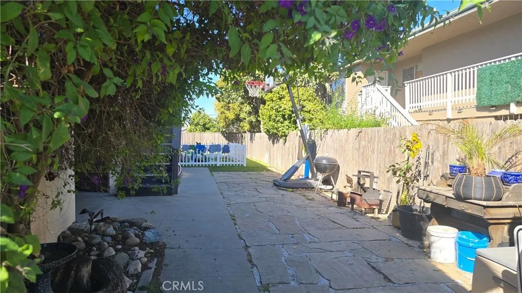 956 S 13th Street