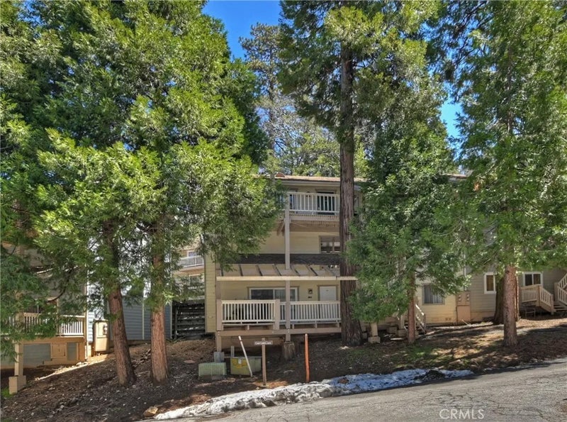 142 Rockledge Lane
