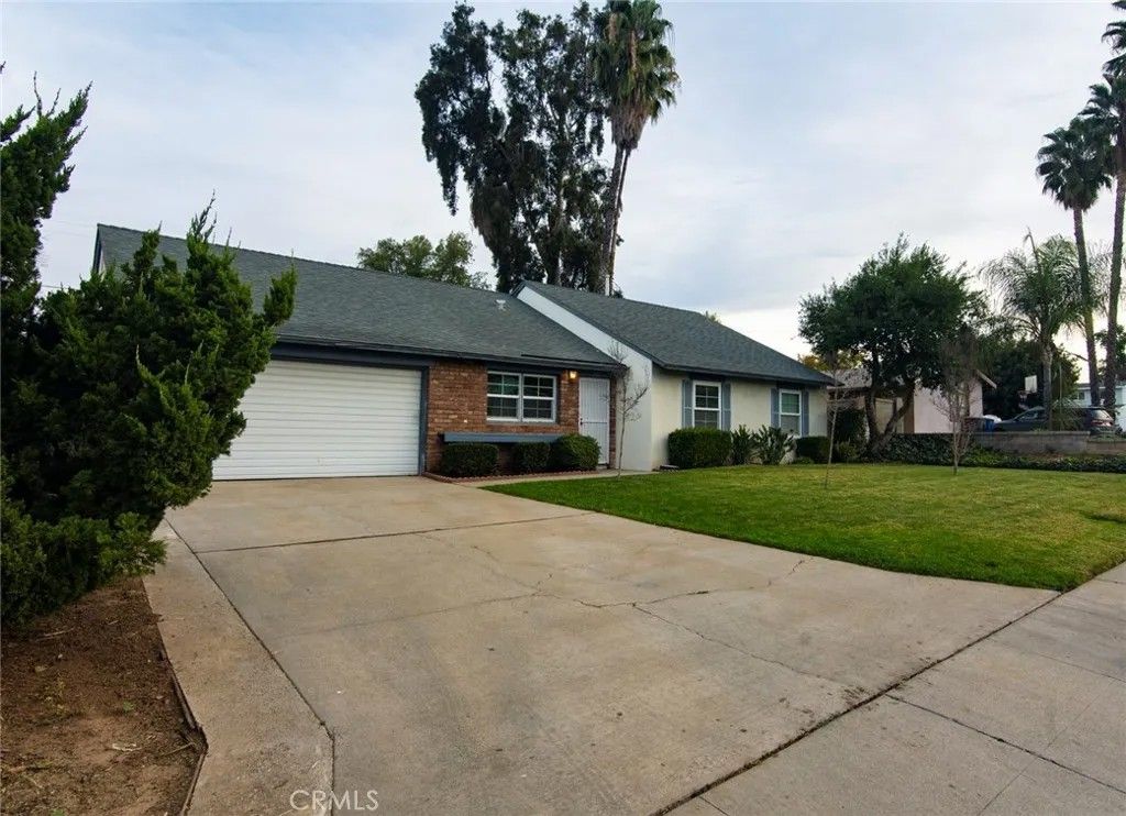 Photo of 2971 Cheyenne Rd, Riverside, CA 92506 (MLS # IV26017296)