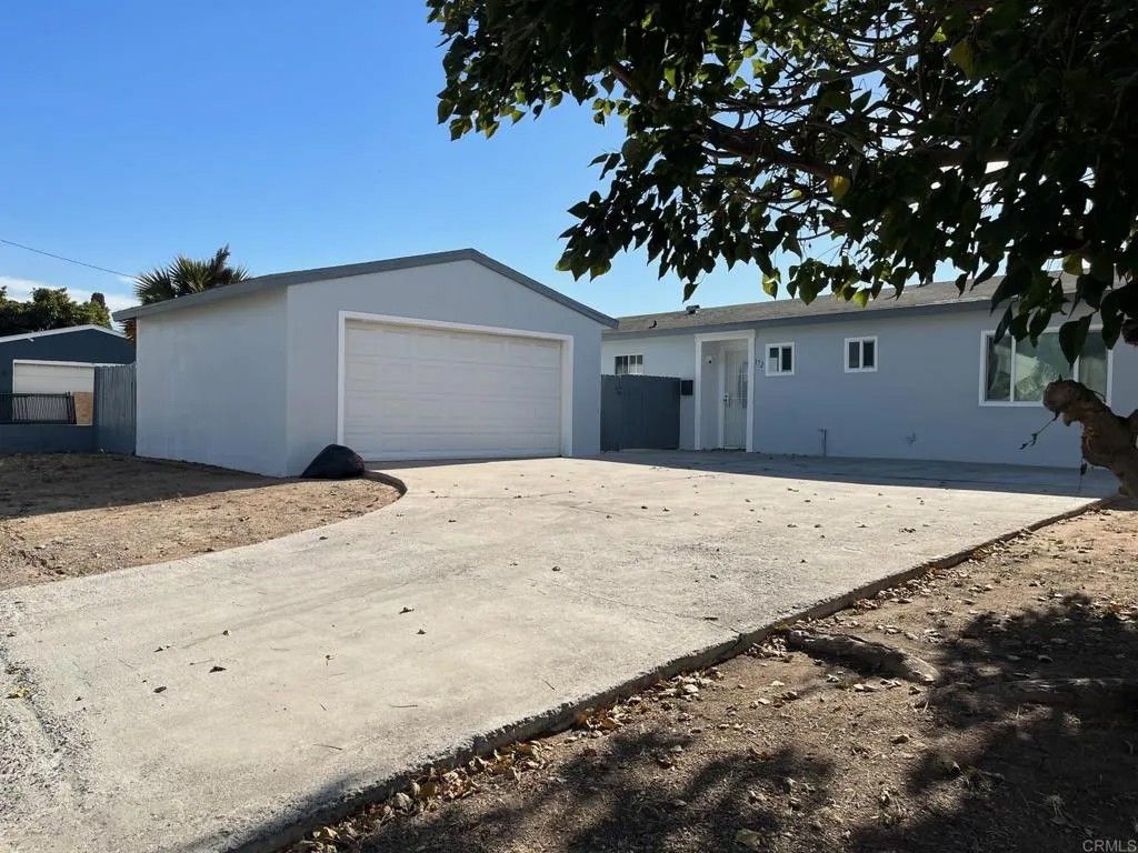 Photo of 172 Palomar Street, Chula Vista, CA 91911 (MLS # PTP2604038)