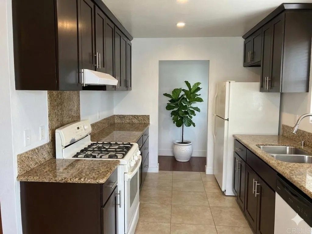 Photo of 172 Palomar Street, Chula Vista, CA 91911 (MLS # PTP2604038)