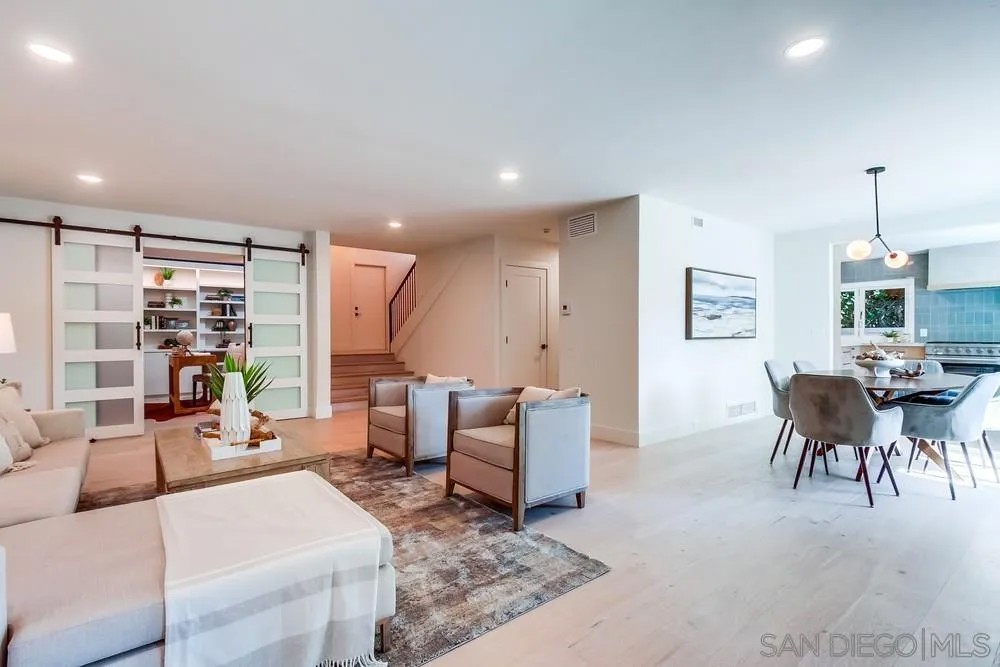 2223 Caminito Preciosa Sur