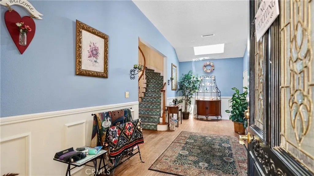 25642 Chimney Rock