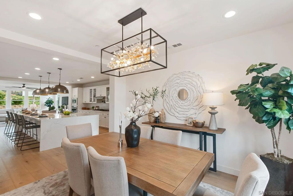 Photo of 1176 Witherby Lane, Escondido, CA 92026 (MLS # 250043900)