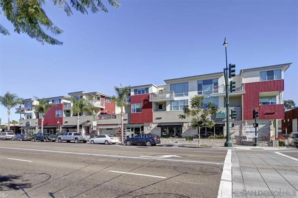 Photo of 687 S Coast Highway #305, Encinitas, CA 92024 (MLS # 2600771)