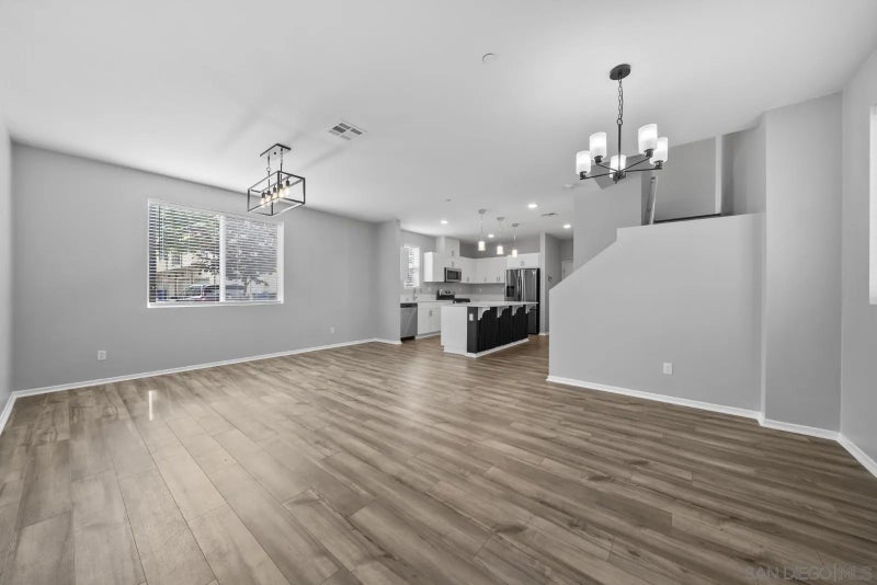 5223 Surfwalk Way 111