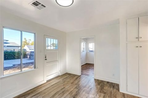 Tiny photo for 10335 Scoville Avenue, Sunland, CA 91040 (MLS # BB25272523)