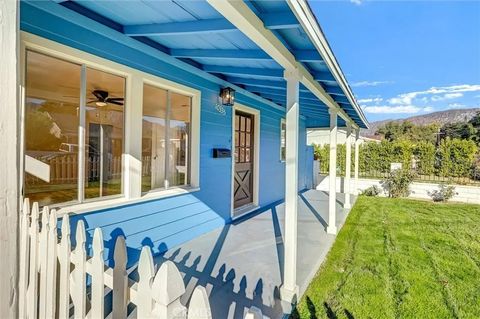 Tiny photo for 10335 Scoville Avenue, Sunland, CA 91040 (MLS # BB25272523)