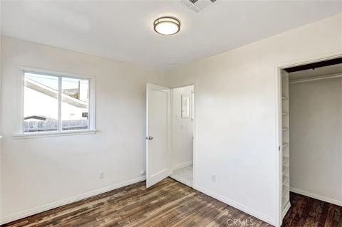 Tiny photo for 10335 Scoville Avenue, Sunland, CA 91040 (MLS # BB25272523)