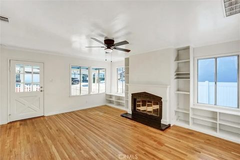 Tiny photo for 10335 Scoville Avenue, Sunland, CA 91040 (MLS # BB25272523)