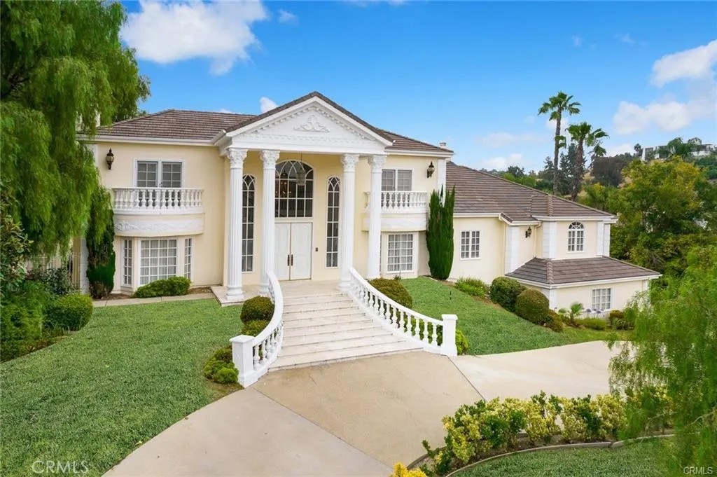 22427 Steeplechase Lane