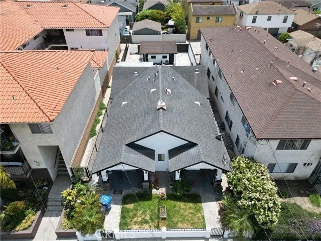 643 W 15th Street