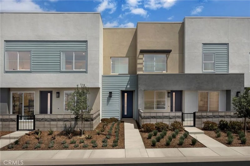 3681 W S. Eichler Paseo 3