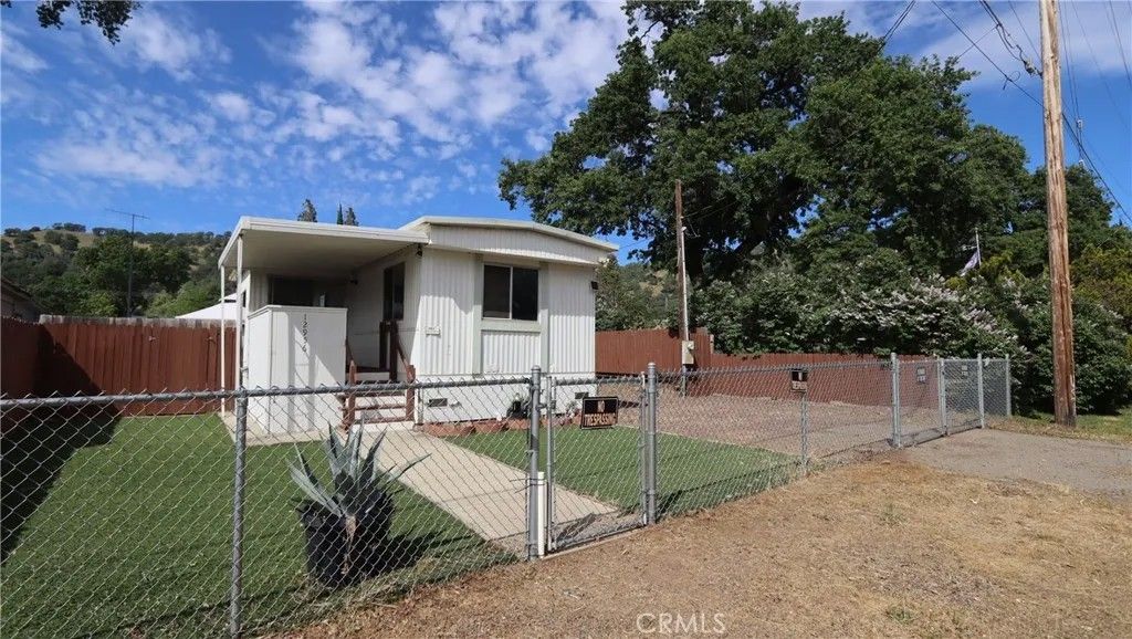 Photo of 12956 5th St, Clearlake Oaks, CA 95423 (MLS # LC26072307)