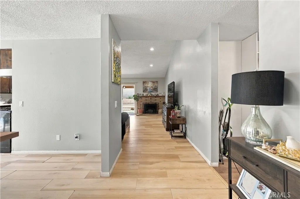 2824 E Avenue R12