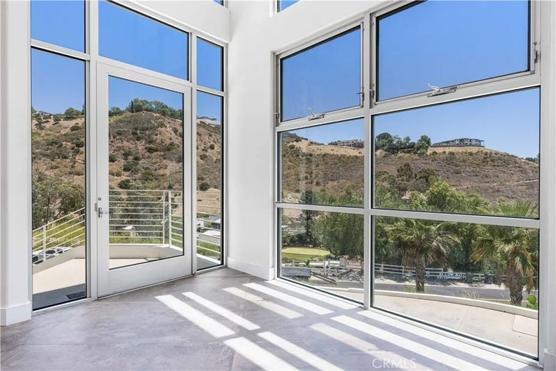71 Coolwater Road