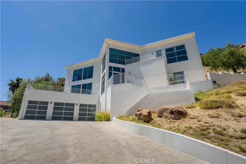 71 Coolwater Road