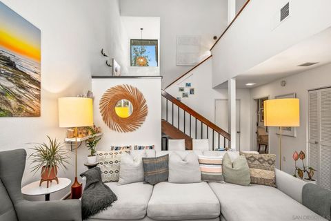 Photo of 2538 Caminito Muirfield, La Jolla, CA 92037 (MLS # 260004776)