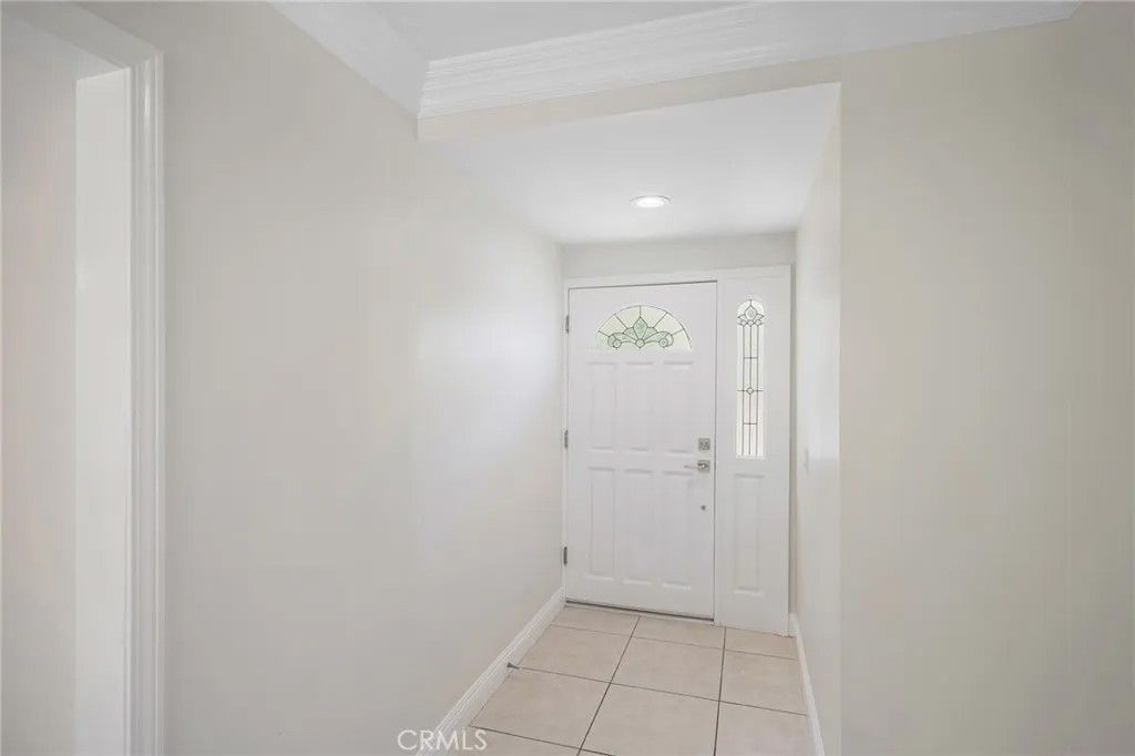 Photo of 3805 Los Olivos Lane, Glendale, CA 91214 (MLS # GD25270177)