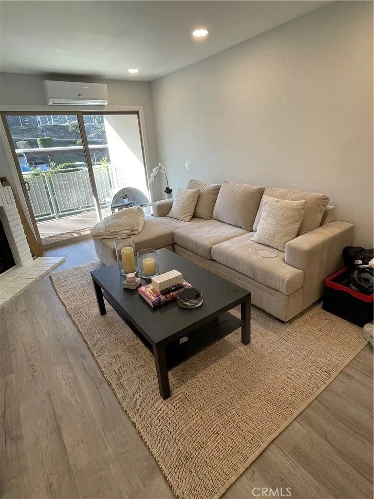 1730 S El Camino Real