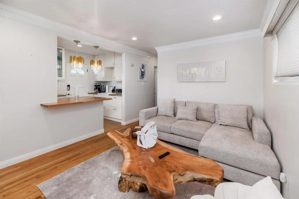 Photo of 876 Thomas Avenue, San Diego, CA 92109 (MLS # NDP2510902)