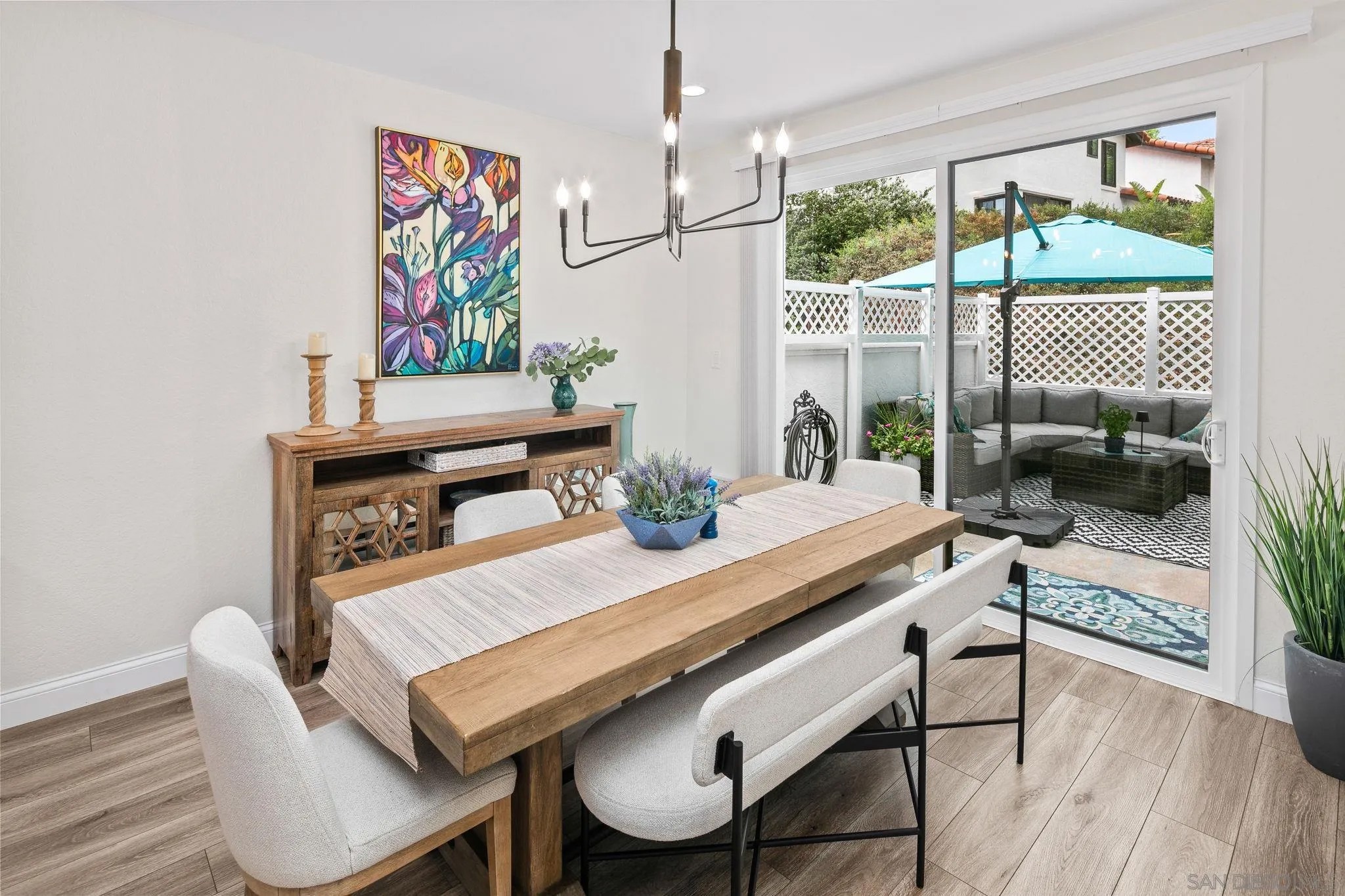 3458 Voyager Cir