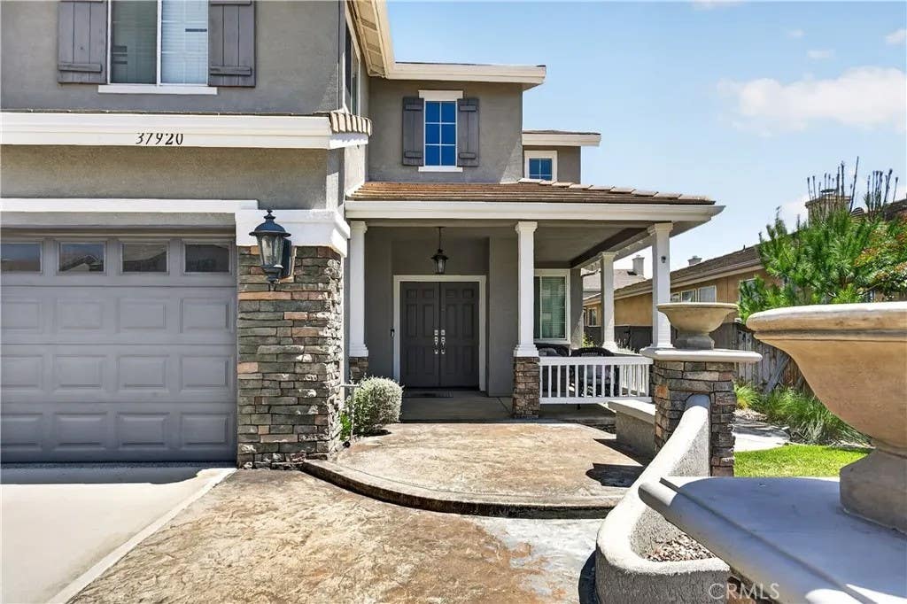 Photo of 37920 Orlana Court, Murrieta, CA 92563 (MLS # PW26083504)