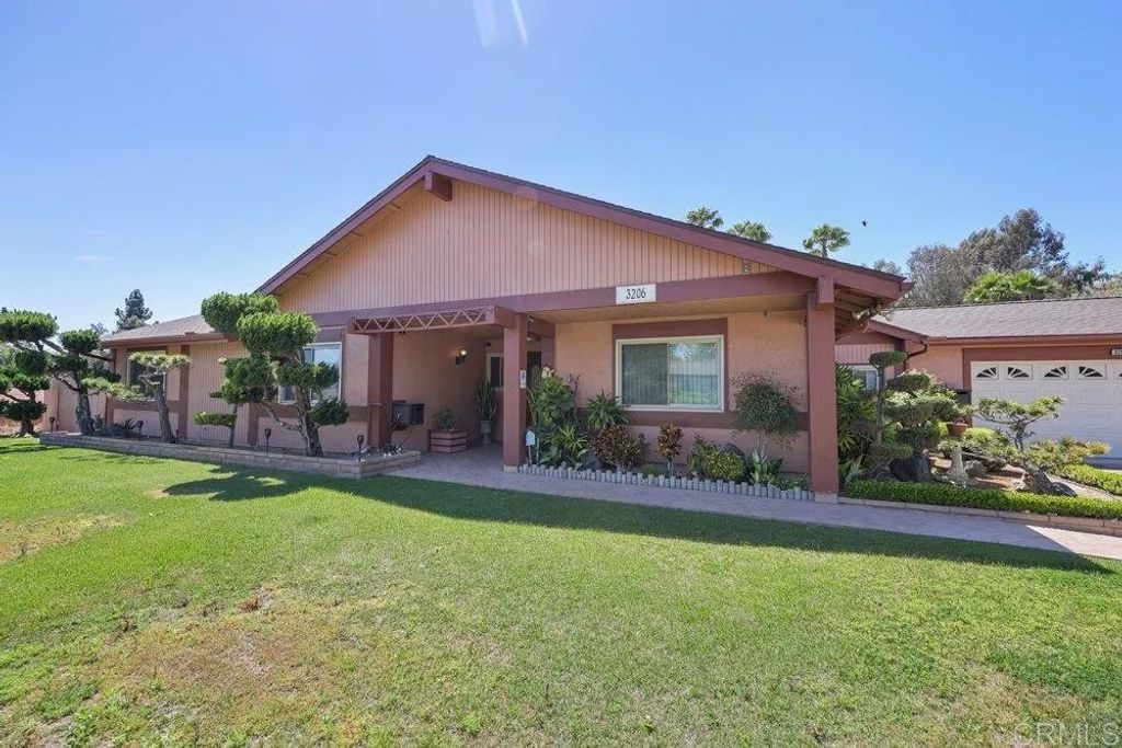 Photo of 3206 Wheeling Ln, Bonita, CA 91902 (MLS # PTP2602579)