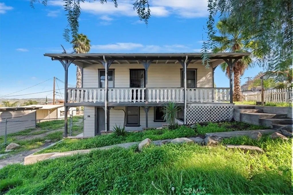 Photo of 33384 Adelfa Street, Lake Elsinore, CA 92530 (MLS # IV26023151)